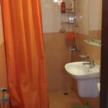 Private In Apartment