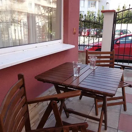 Apartment Private In *
